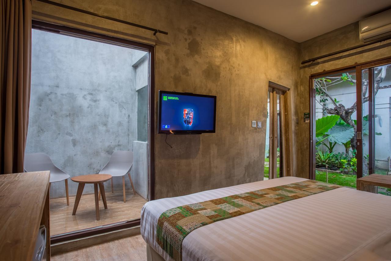 Bali Breezz Hotel Jimbaran  Exterior photo