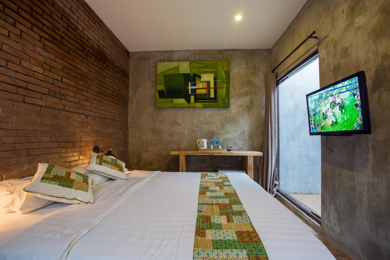 Bali Breezz Hotel Jimbaran  Exterior photo